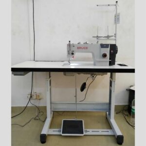 Bruce Q5 mounted on table stand ideal for showing a production setup