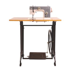 Singer 4002 Sewing Machine Front View